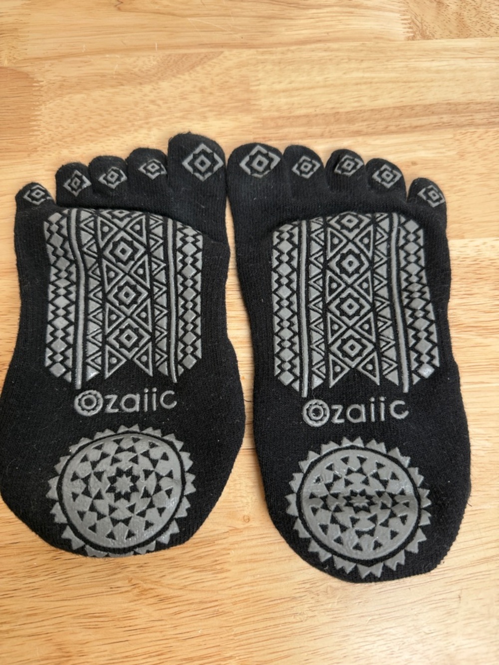 Ozaiic Black Five-Toe Ballet, Yoga, Pilates Socks with Cross-Strap